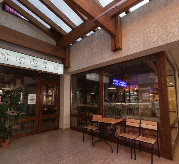 Банкомат Райффайзенбанка по адресу ул. Защитников Кавказа,  д. 118