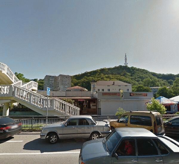 Банкомат Сбербанка России по адресу ул. Лазарева,  88