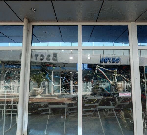 Отделение банка Хоум Кредит по адресу улица Демократическая 52