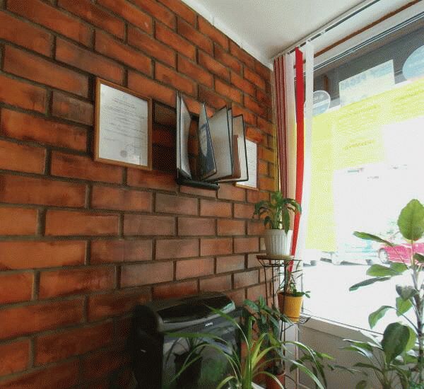 Отделение Инвестбанка по адресу улица Пирогова 10, стр. 12